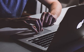 九游下载安装-邵佳一专访回首世界杯：未珍惜机会，难忘红牌教训